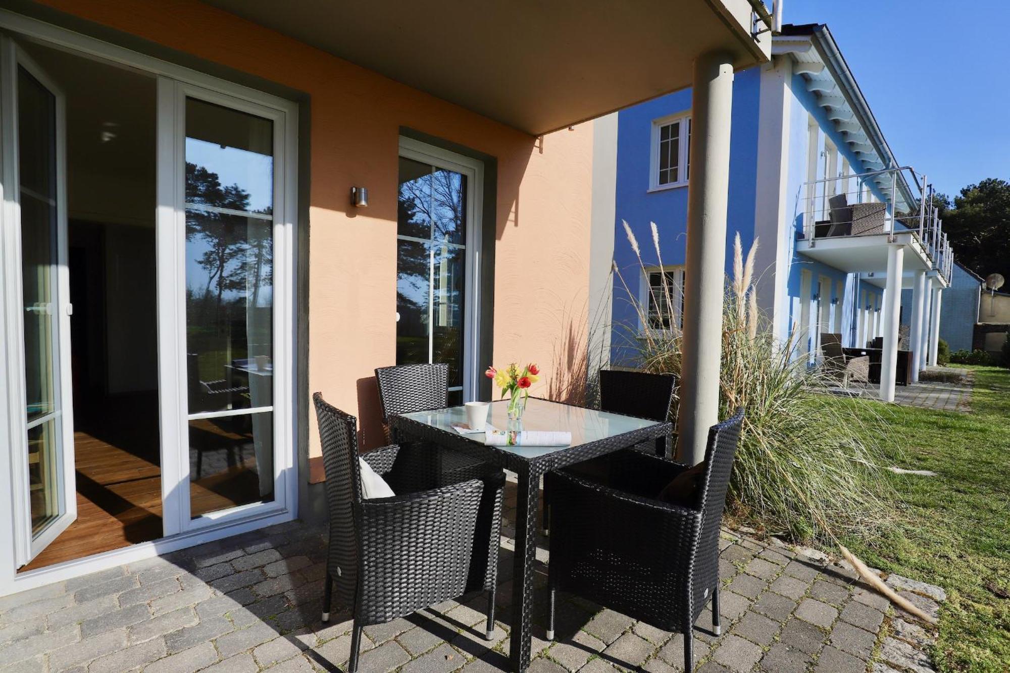 Ferienwohnung1 In Der Villa Westwind Thiessow Luaran gambar